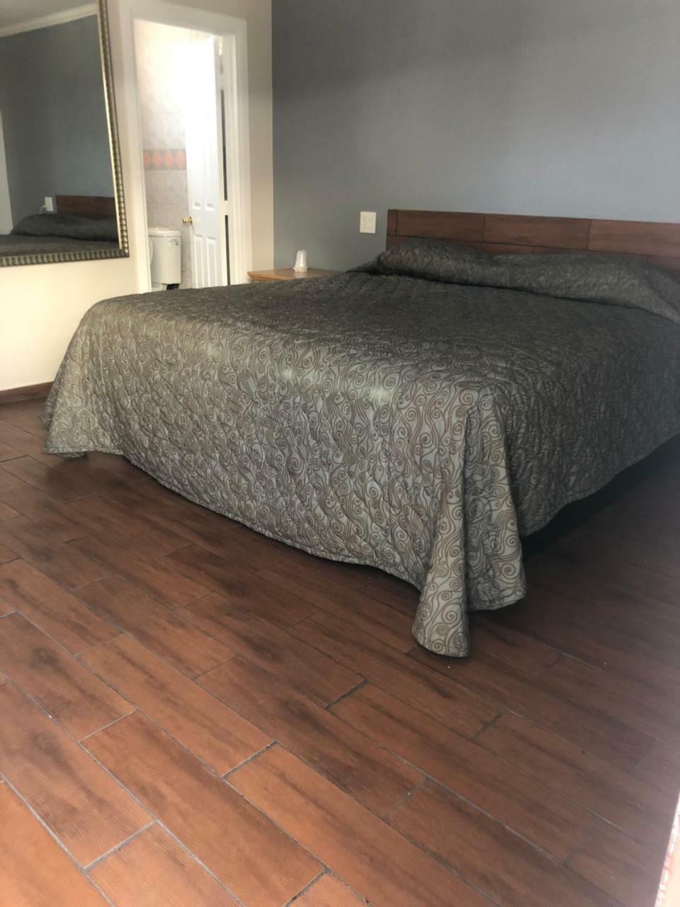 Mi Casa Motel Lynwood Luaran gambar